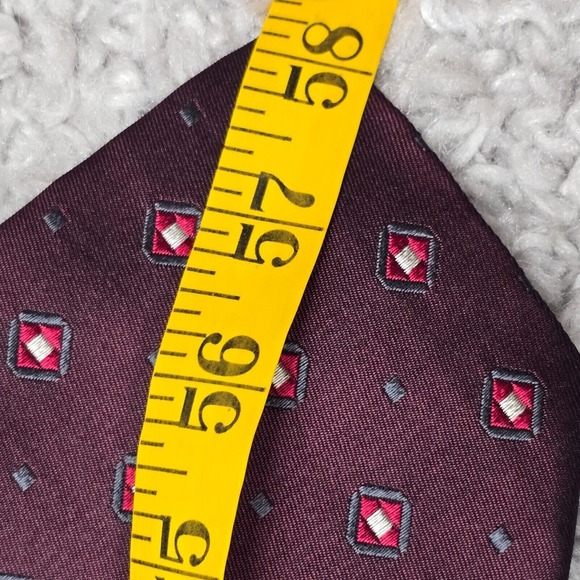 Hickey Freeman Neck Tie Purple Geometric 100% Silk Made in Italy Embroidered - Picture 6 of 7